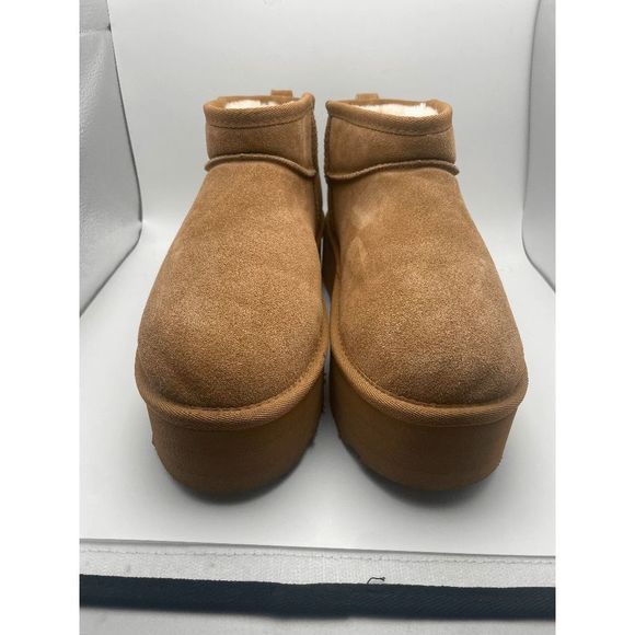 CUSHIONAIRE Women's COZY Genuine Suede pull on platform boot, Chestnut 9.5 - Picture 5 of 6